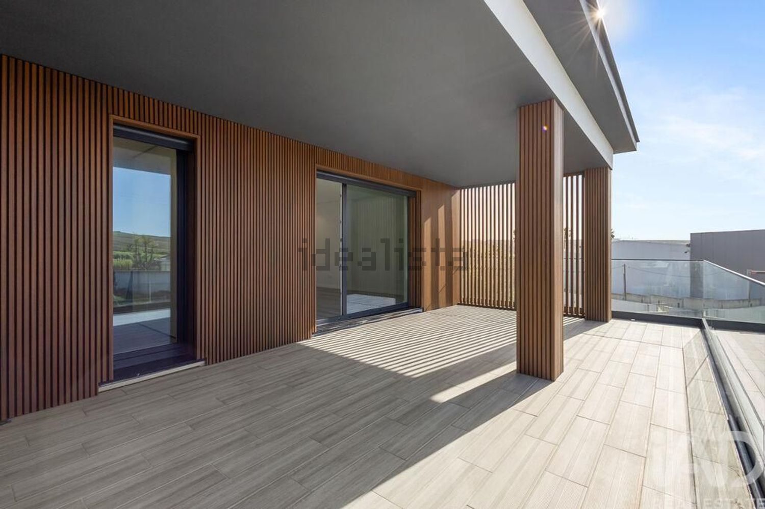 小楼房或独栋别墅出售在São Pedro da Cadeira - 居住