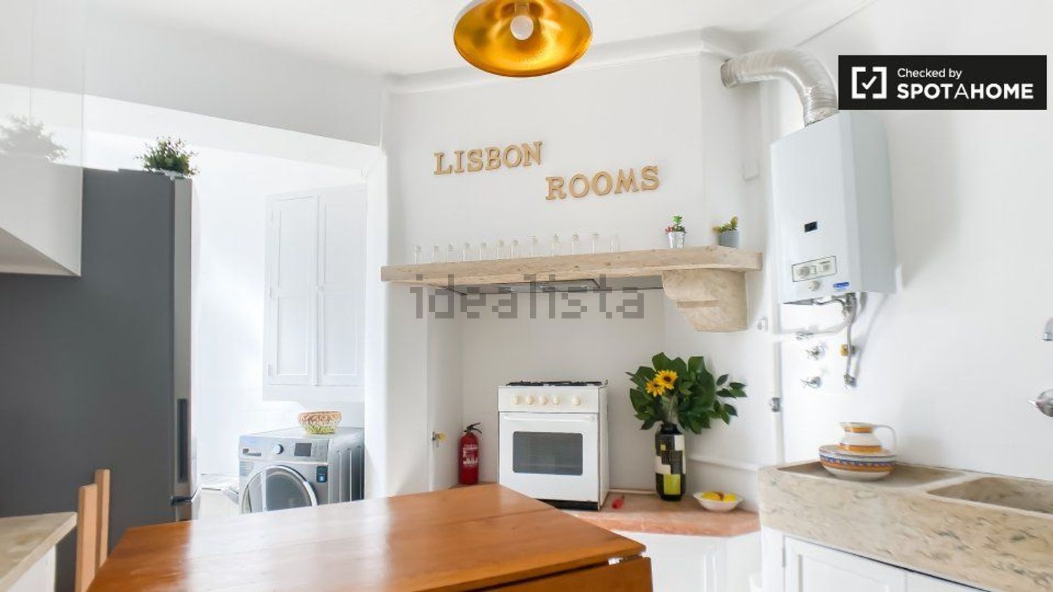 出租房间在Rua Leite de Vasconcelos - 厨房