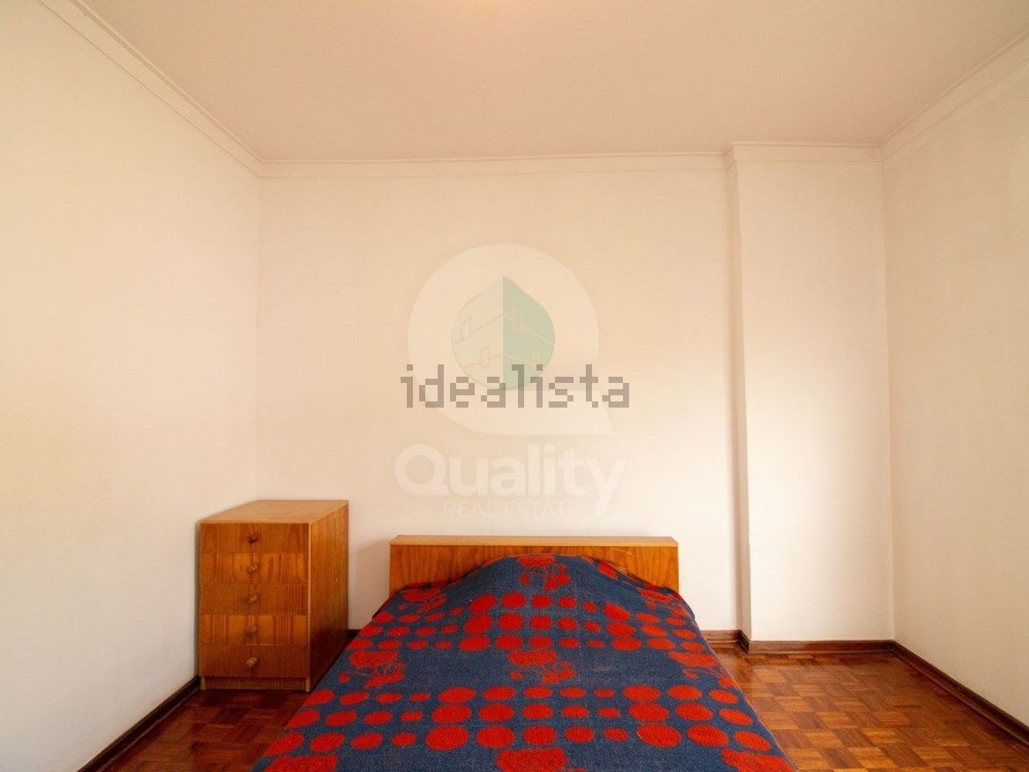 公寓 t1出售在Rua Francisco Miguel - 卧室