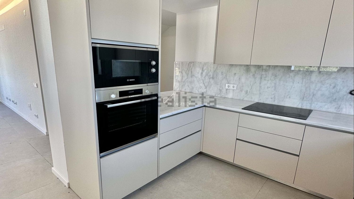 双拼别墅出售在Bairro da Quintinha - 厨房