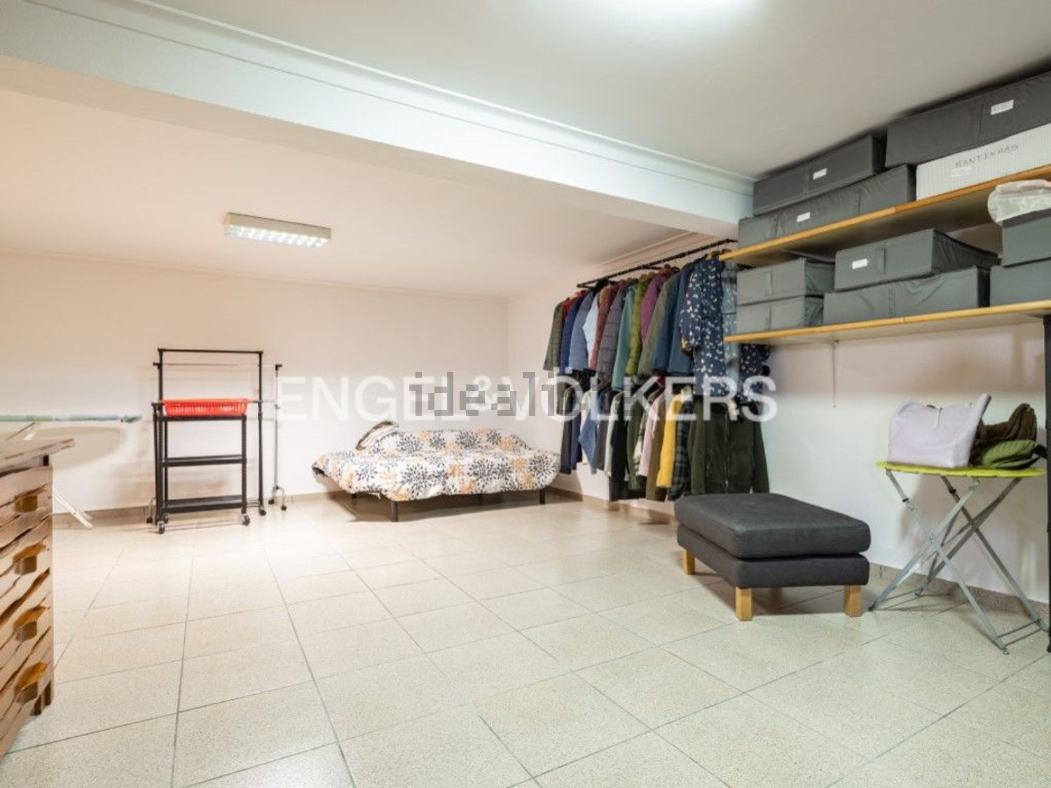 小楼房或独栋别墅出售在Caparica e Trafaria - 试衣间