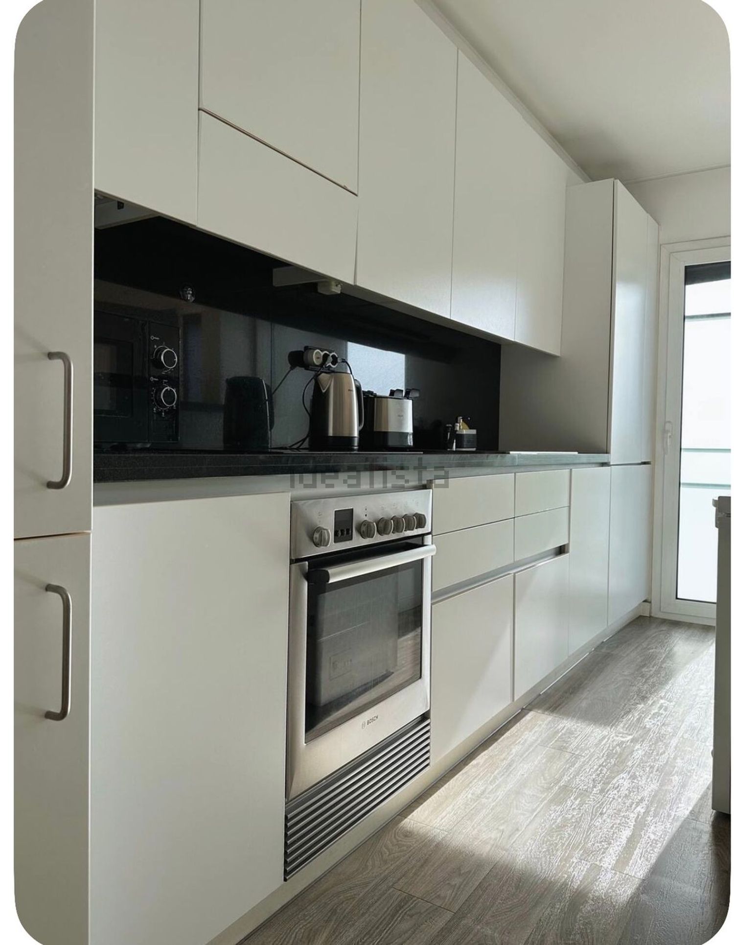 出租小楼房或独栋别墅在Rua do Volga, 1 - 厨房