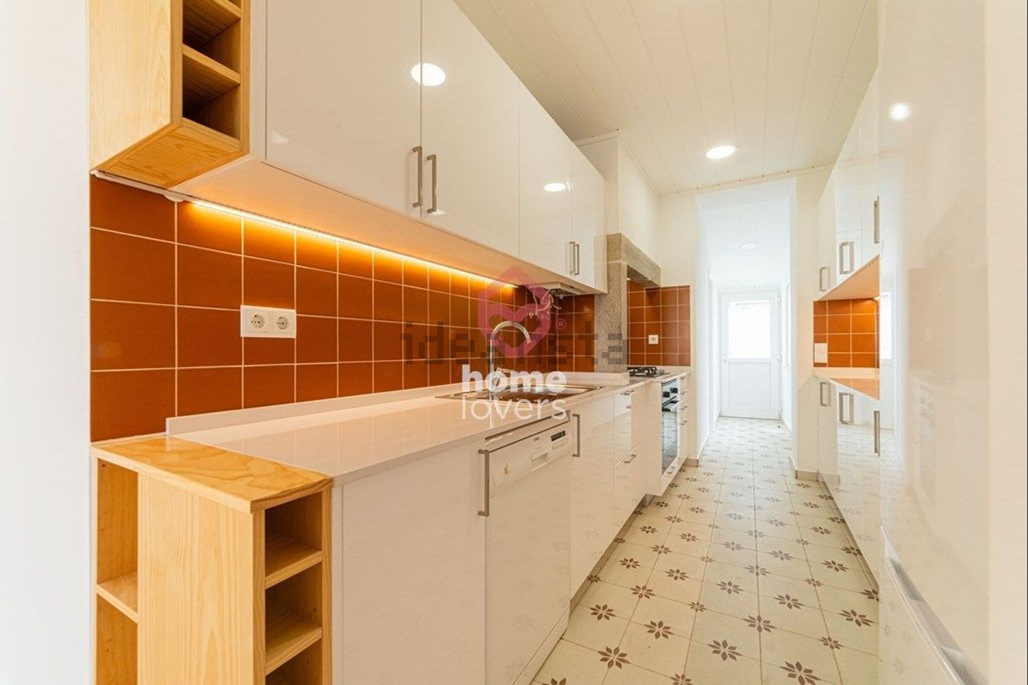 出租公寓 t2Calçada Poço dos Mouros - 厨房