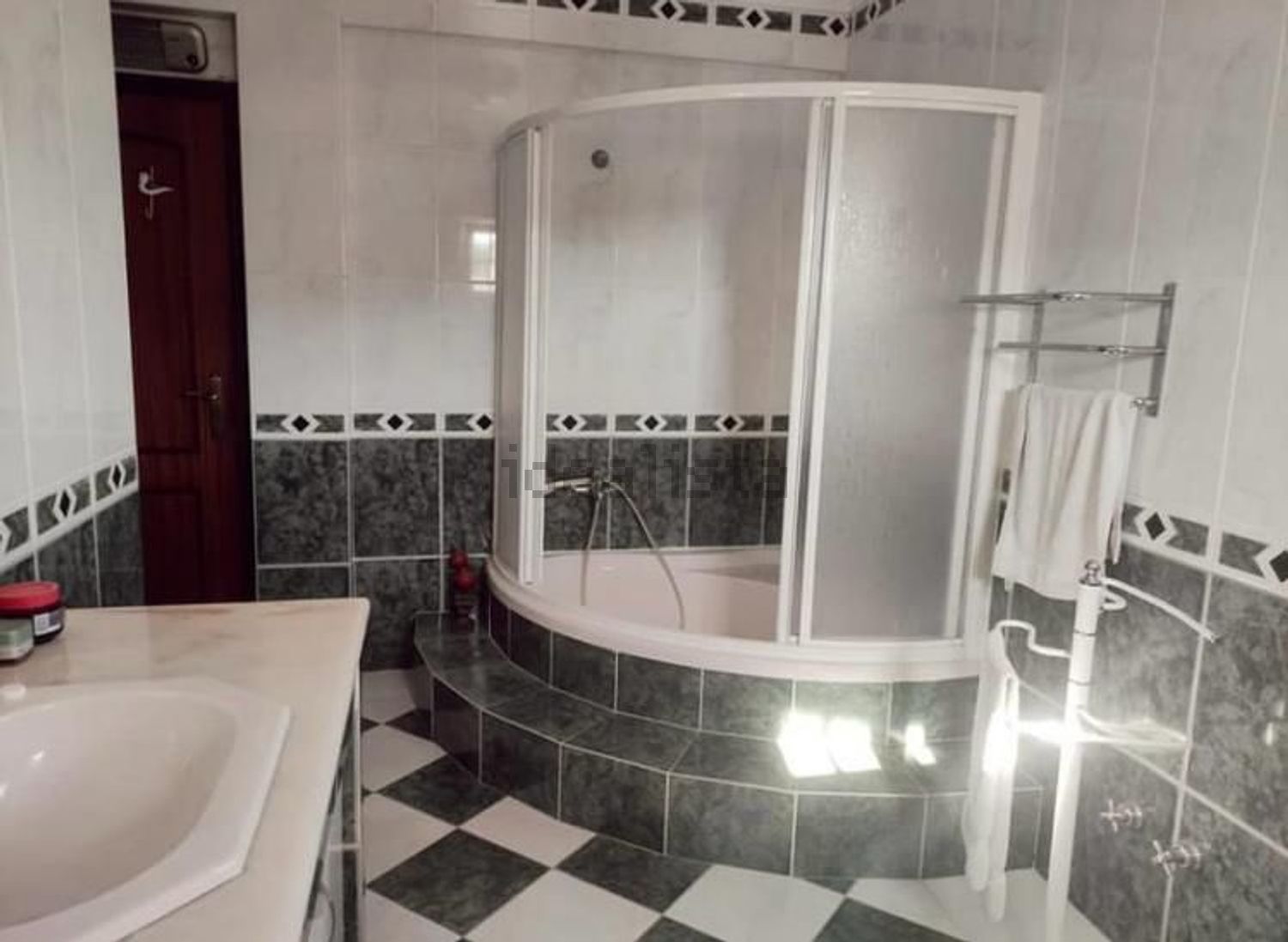 出租房间在Rua do Alentejo, 36 - 卫生间