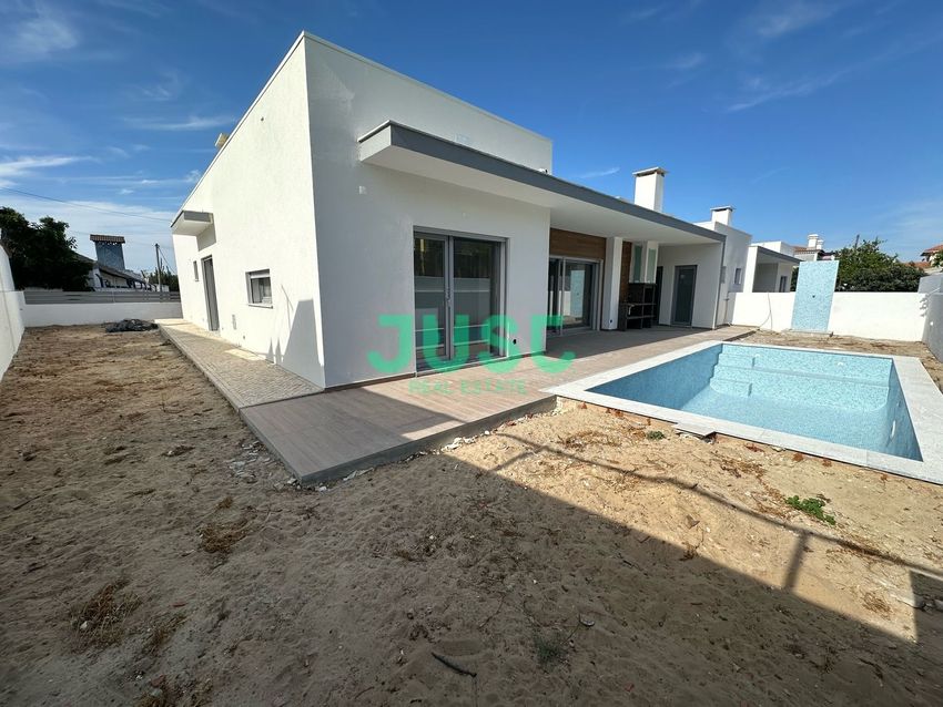 小楼房或独栋别墅出售Azeitão