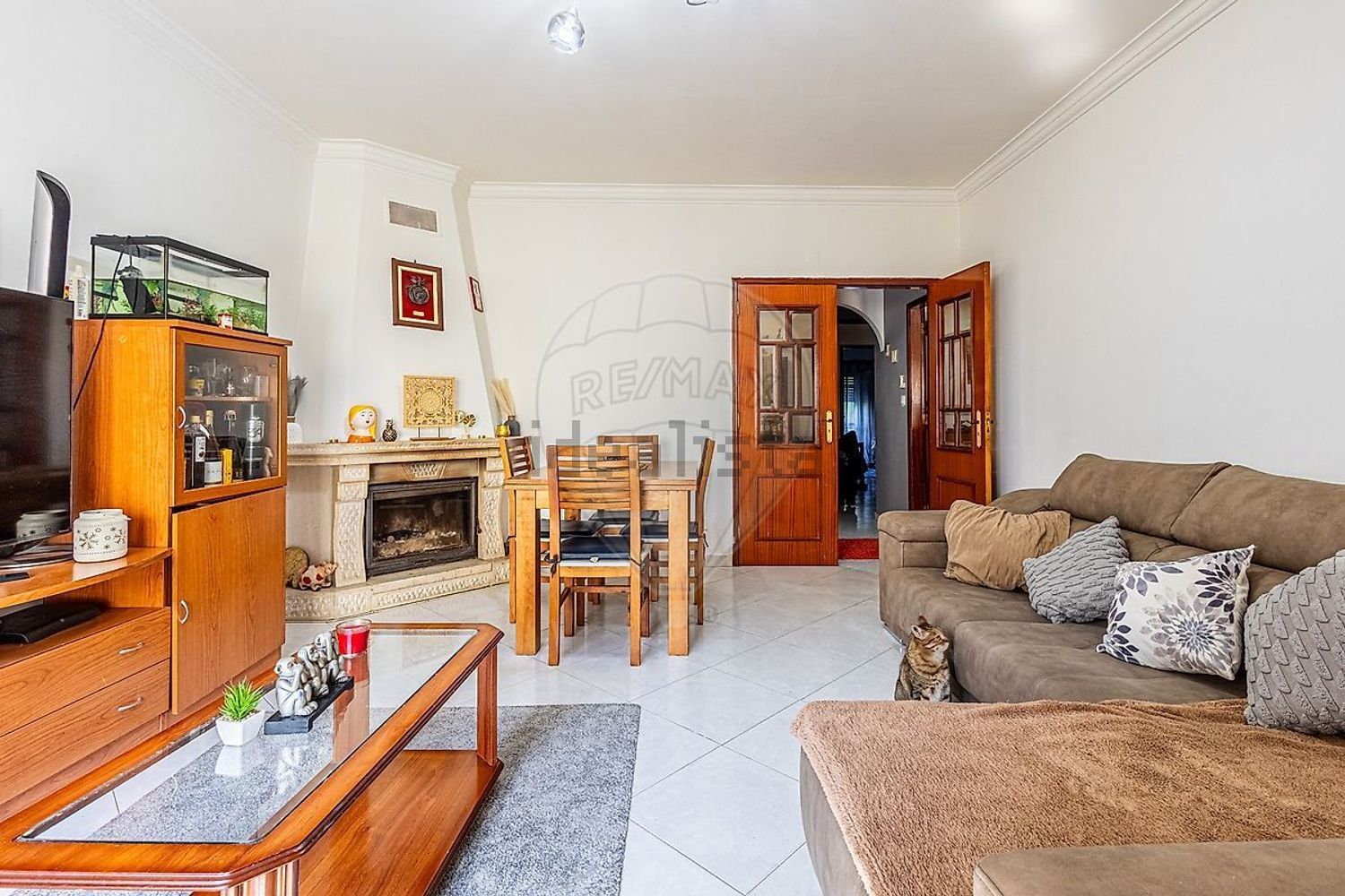 公寓 t2出售在Rua São José do Marco - 客厅