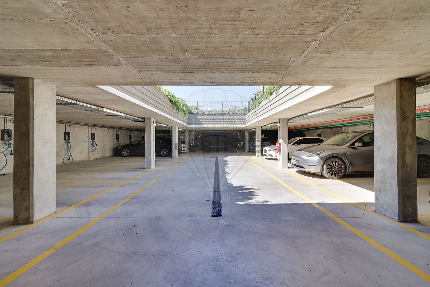 出租公寓 t2在Estrada Desvio - 停车位