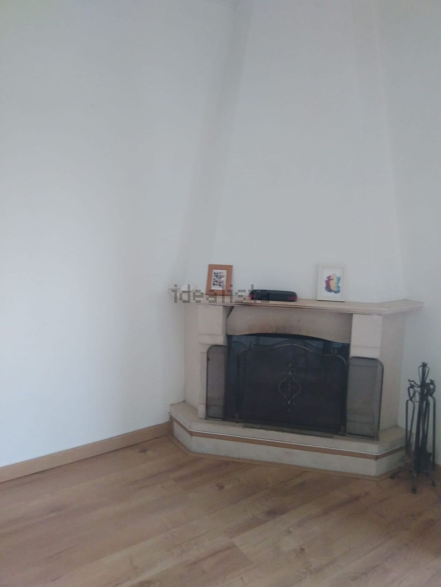 出租公寓 t2在Rua Isadora Duncan, 14 - 客厅