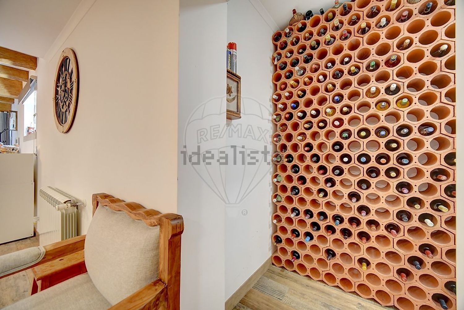 小楼房或独栋别墅出售在São Quintino - 照片