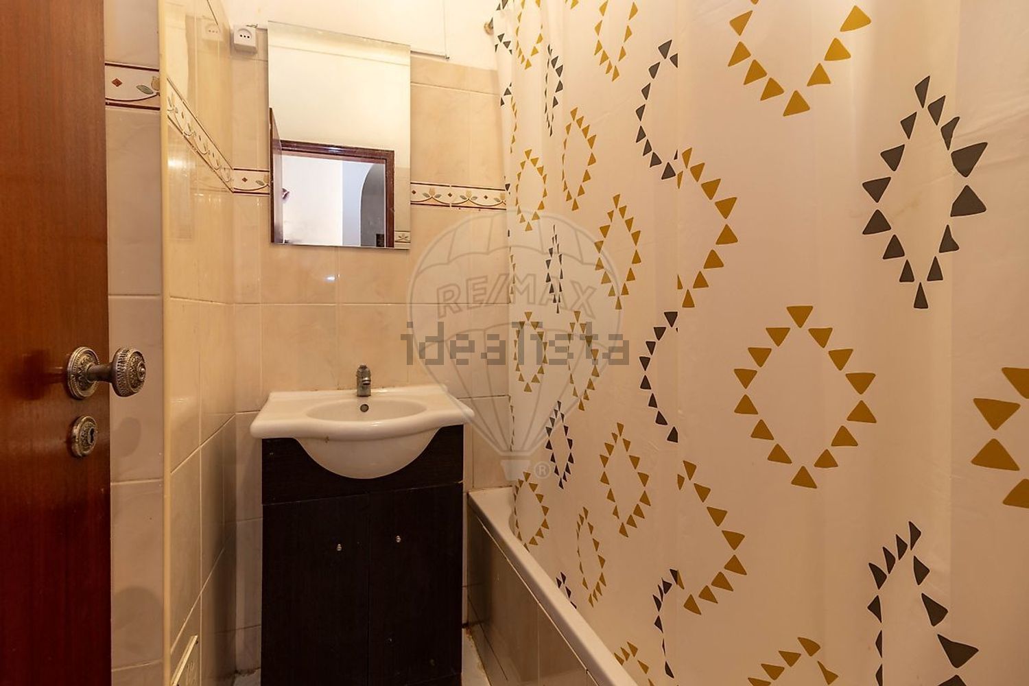 公寓 t3出售在Rua Abel Salazar - 卫生间