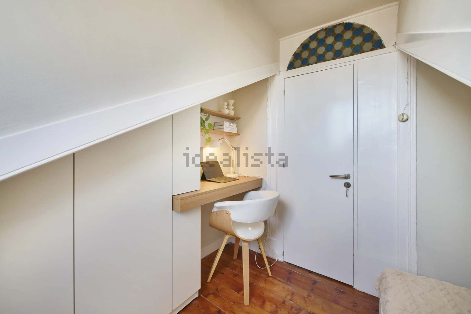 出租房间在Largo Vitorino Damásio, 2 - 照片