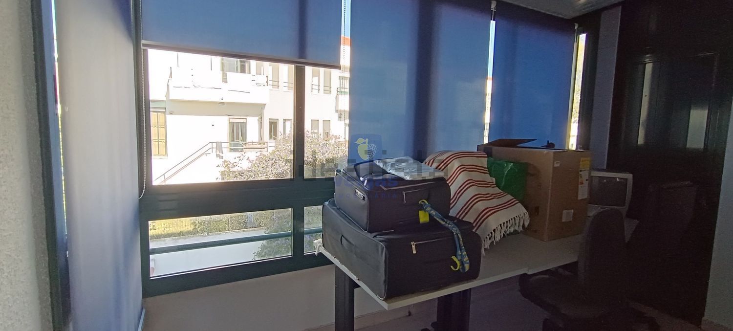 出租小楼房或别墅在Centro - 客厅