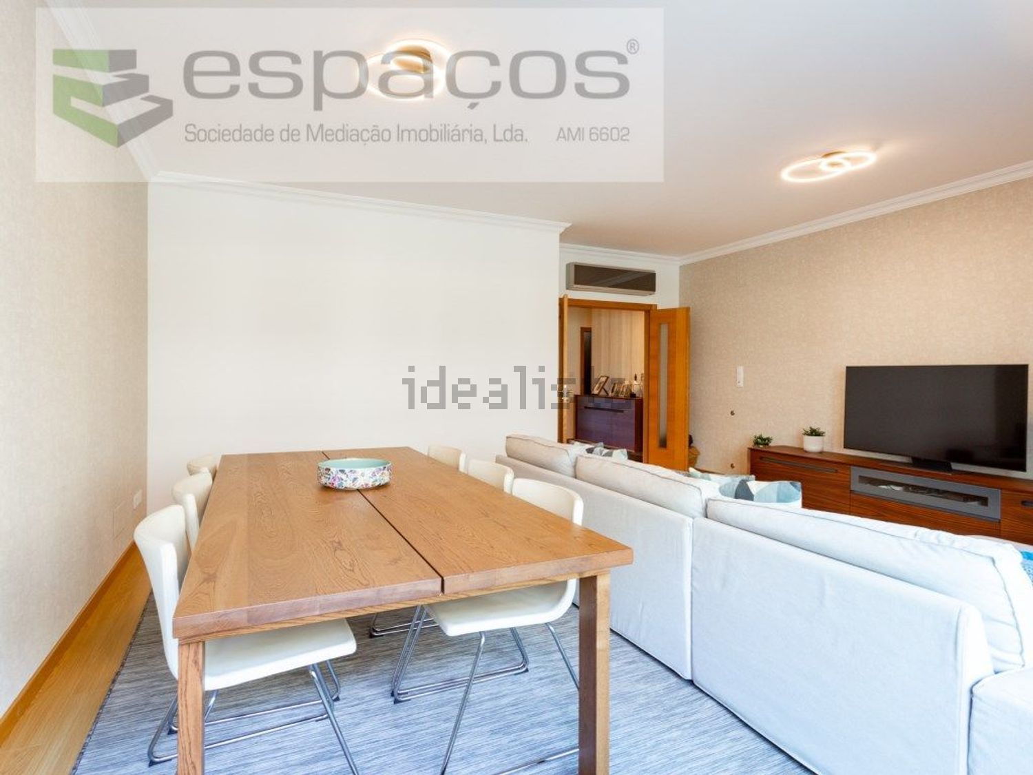 公寓 t4出售在Santa Iria de Azoia - São João da Talha - Bobadela - 客厅