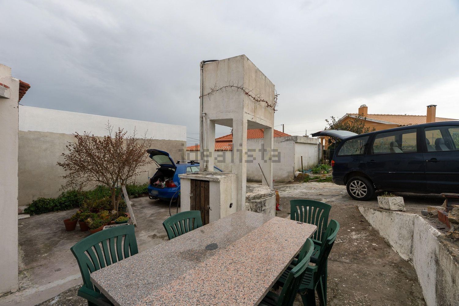 小楼房或独栋别墅出售在Rua do Casaleiro - 门廊