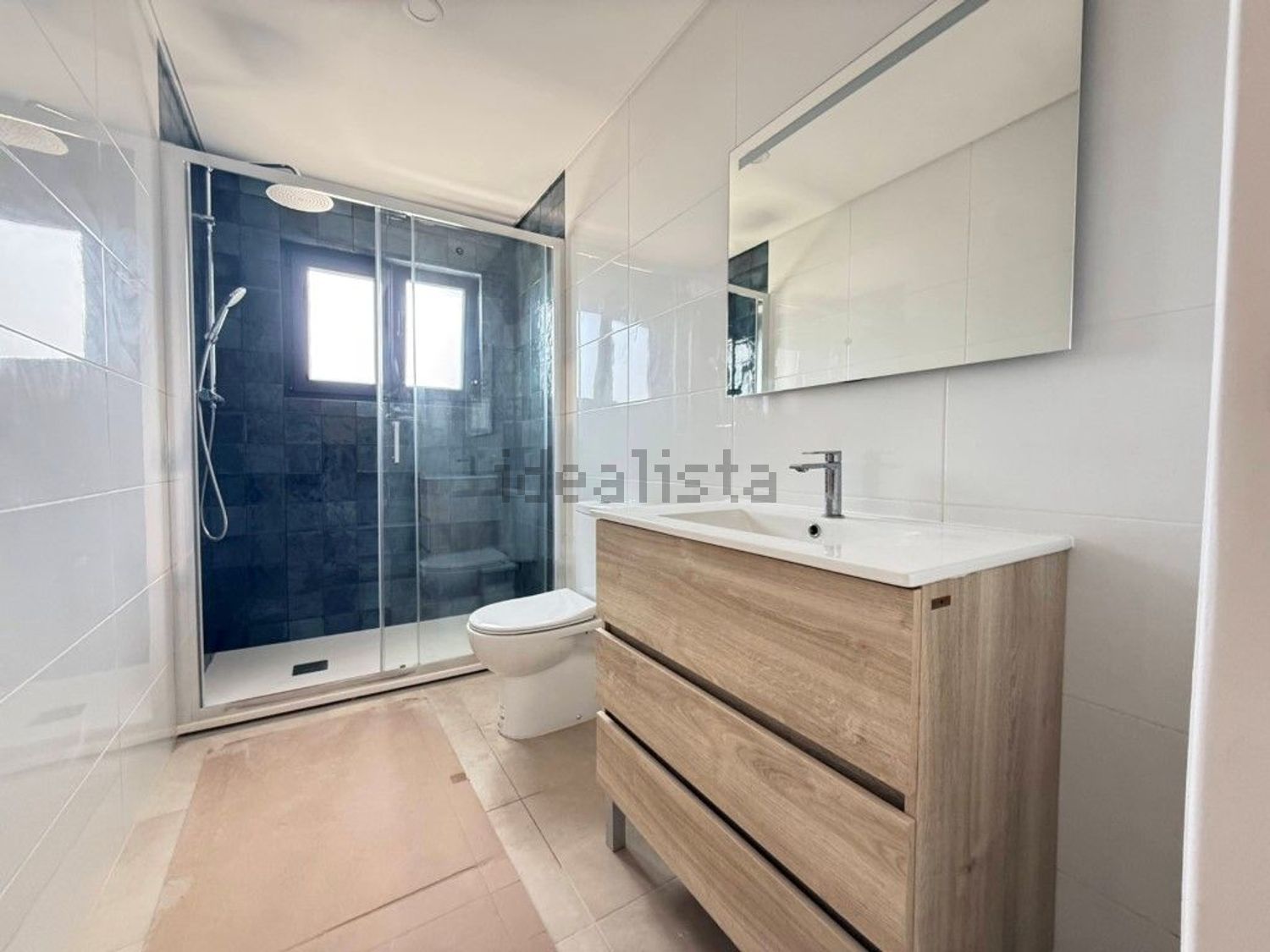 出租公寓 t3在Rua Capitão Leitão, 77 a - 卫生间