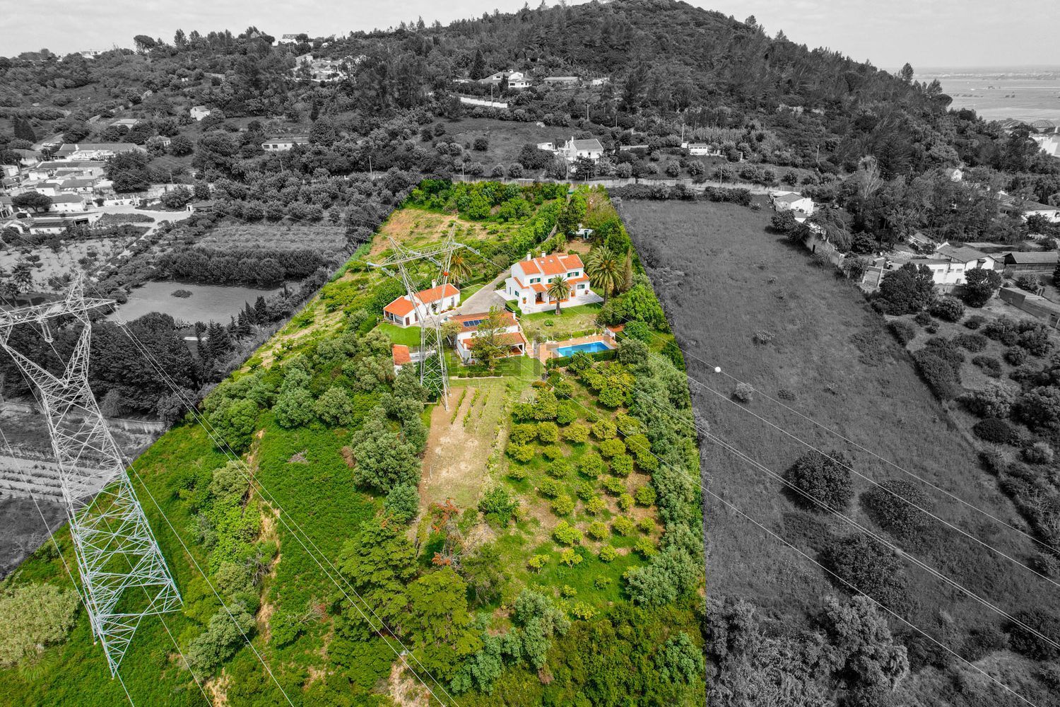 小楼房或独栋别墅出售Estr. da Serralheira de Baixo - 花园