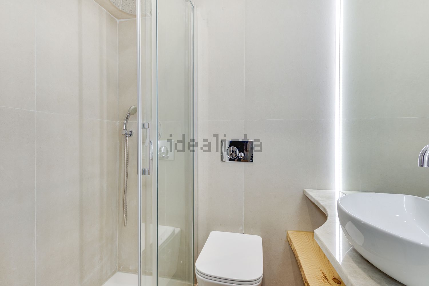 公寓 t1出售在Beco dos Agulheiros - 卫生间