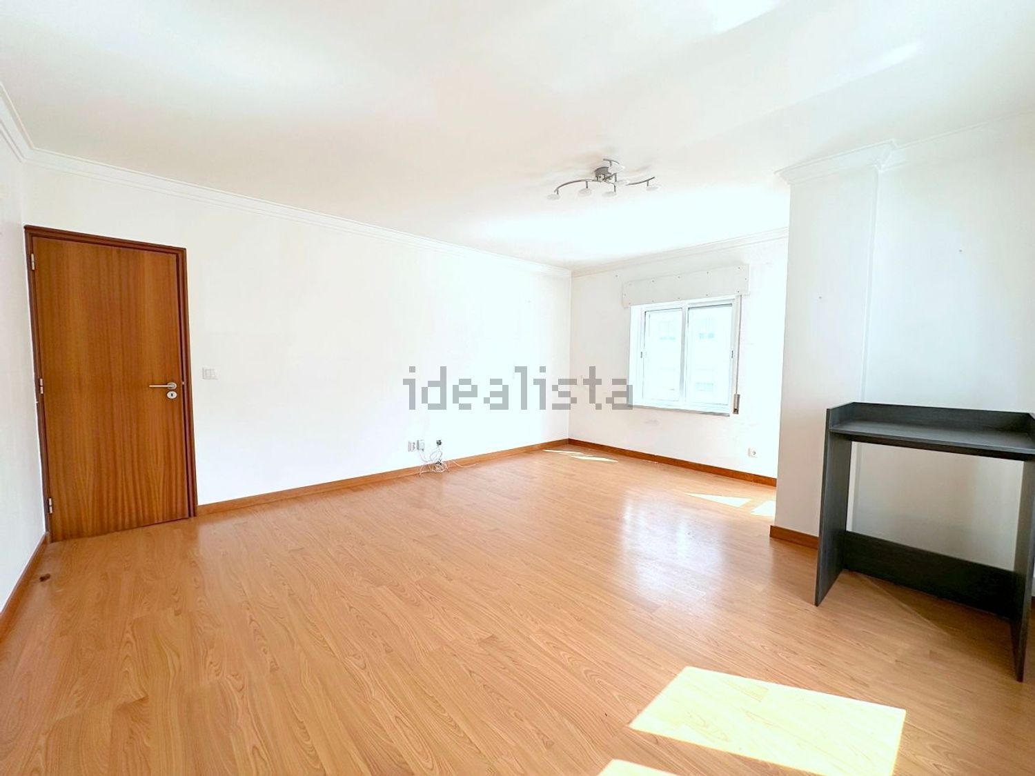 出租公寓 t2在Avenida Rui Grácio - 客厅