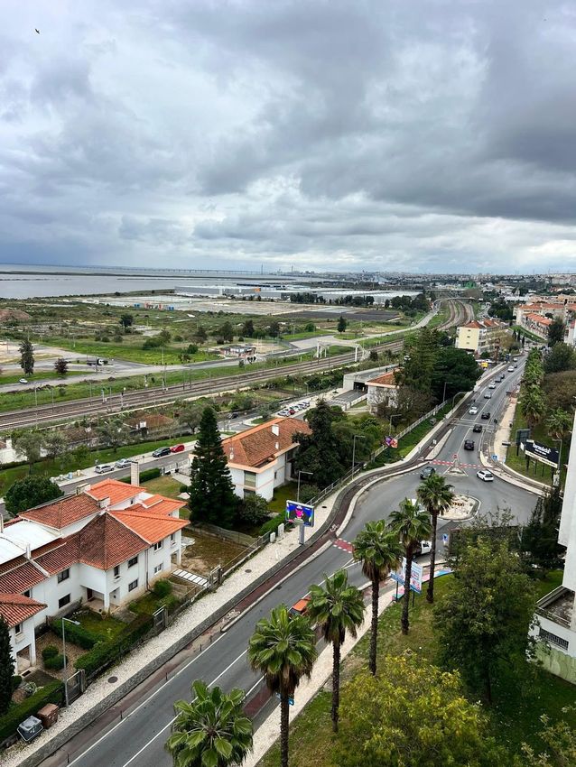 出租公寓 t3在Praceta Aníbal Faustino, 3