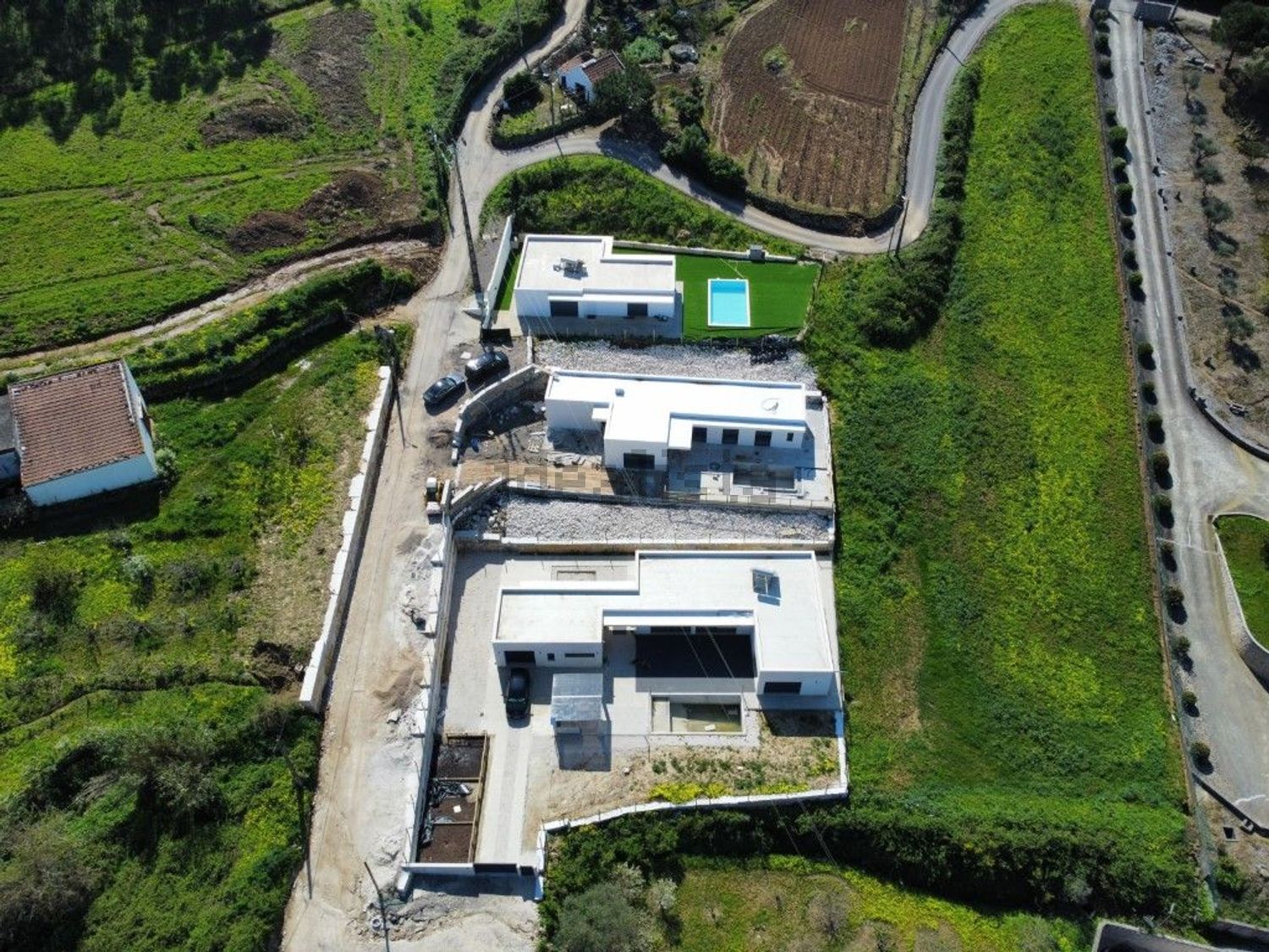 小楼房或独栋别墅出售在Lamas e Cercal - 照片