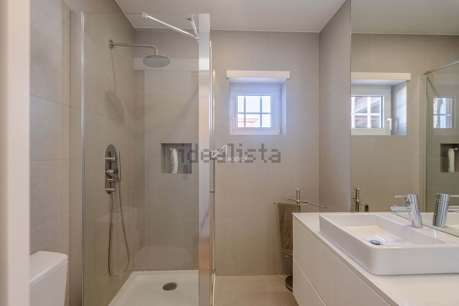 小楼房或别墅出售在Beloura - Penha Longa - 卫生间