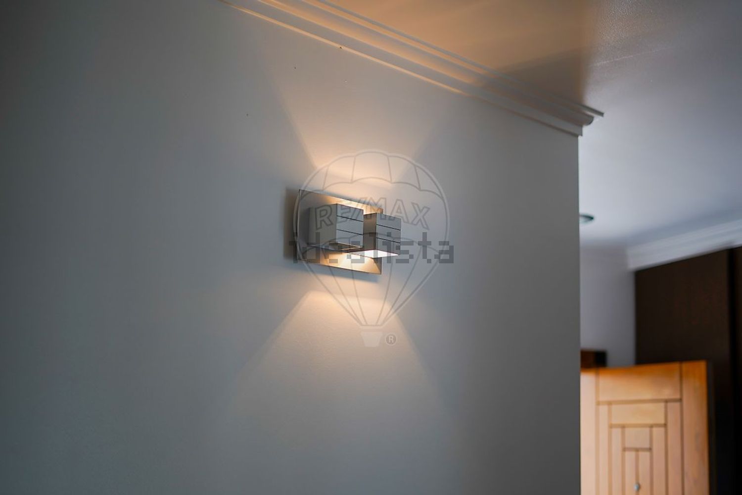 小楼房或独栋别墅出售在Rua Juncal - 照片