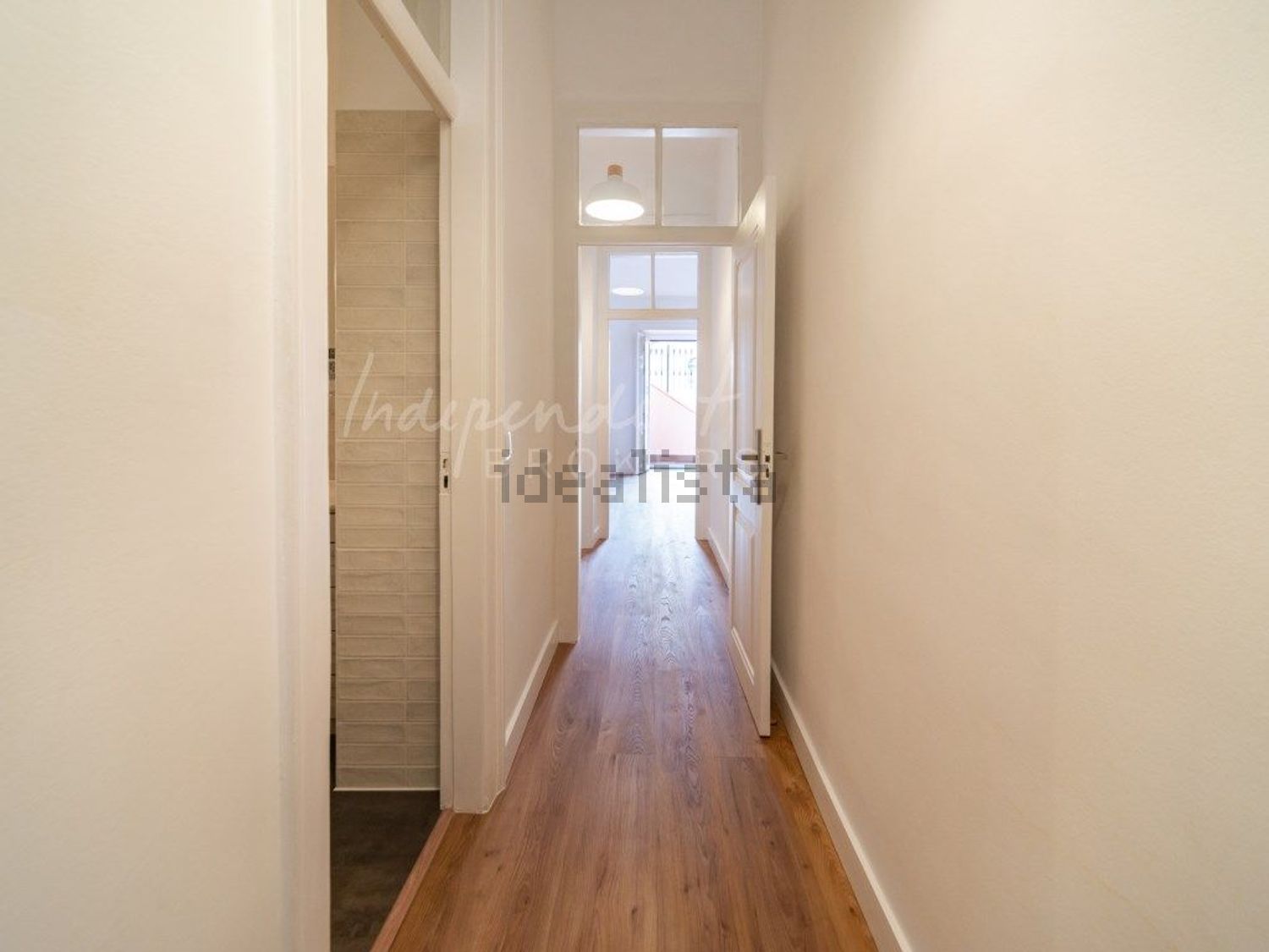 出租公寓 t2在Travessa do Combro, 28 a - 过道