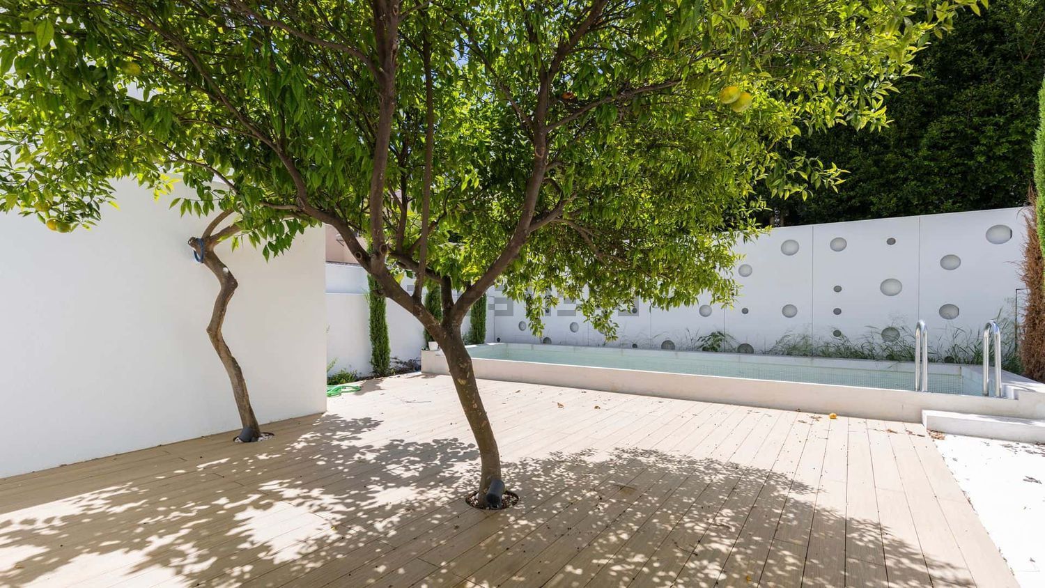 出租公寓 t2在Rua Afonso Annes Penedo, 14 - 花园