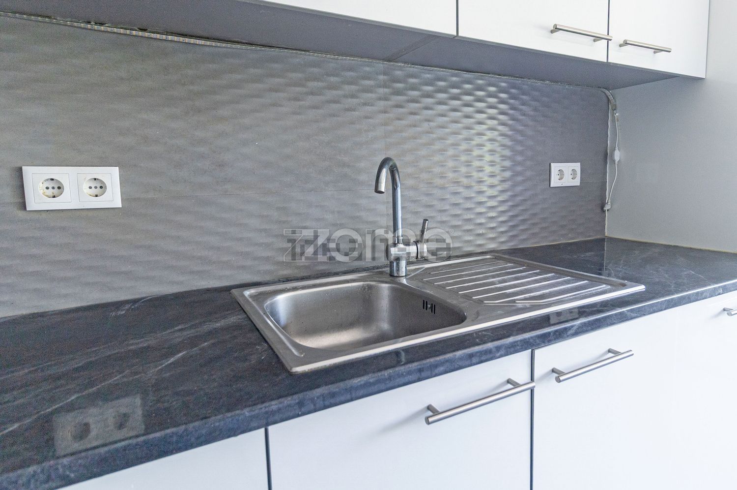 公寓 t2出售在Travessa Rafael de Oliveira, 1 - 厨房