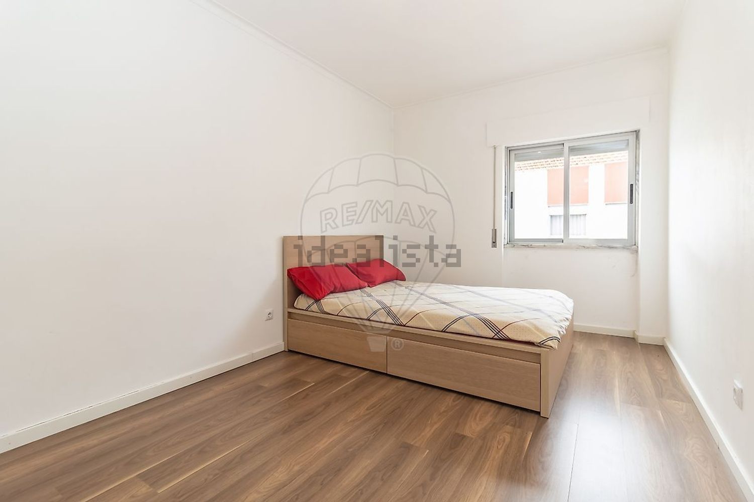 公寓 t3出售在Avenida Humberto Delgado - 卧室