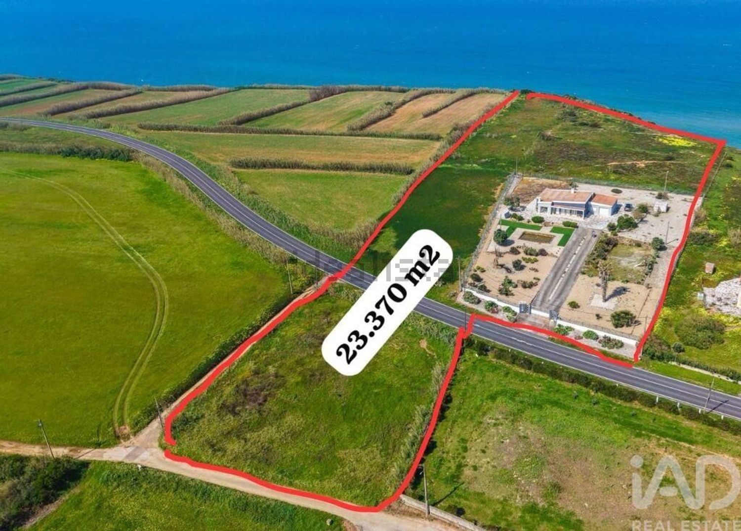 小楼房或独栋别墅出售在Encarnação - 照片