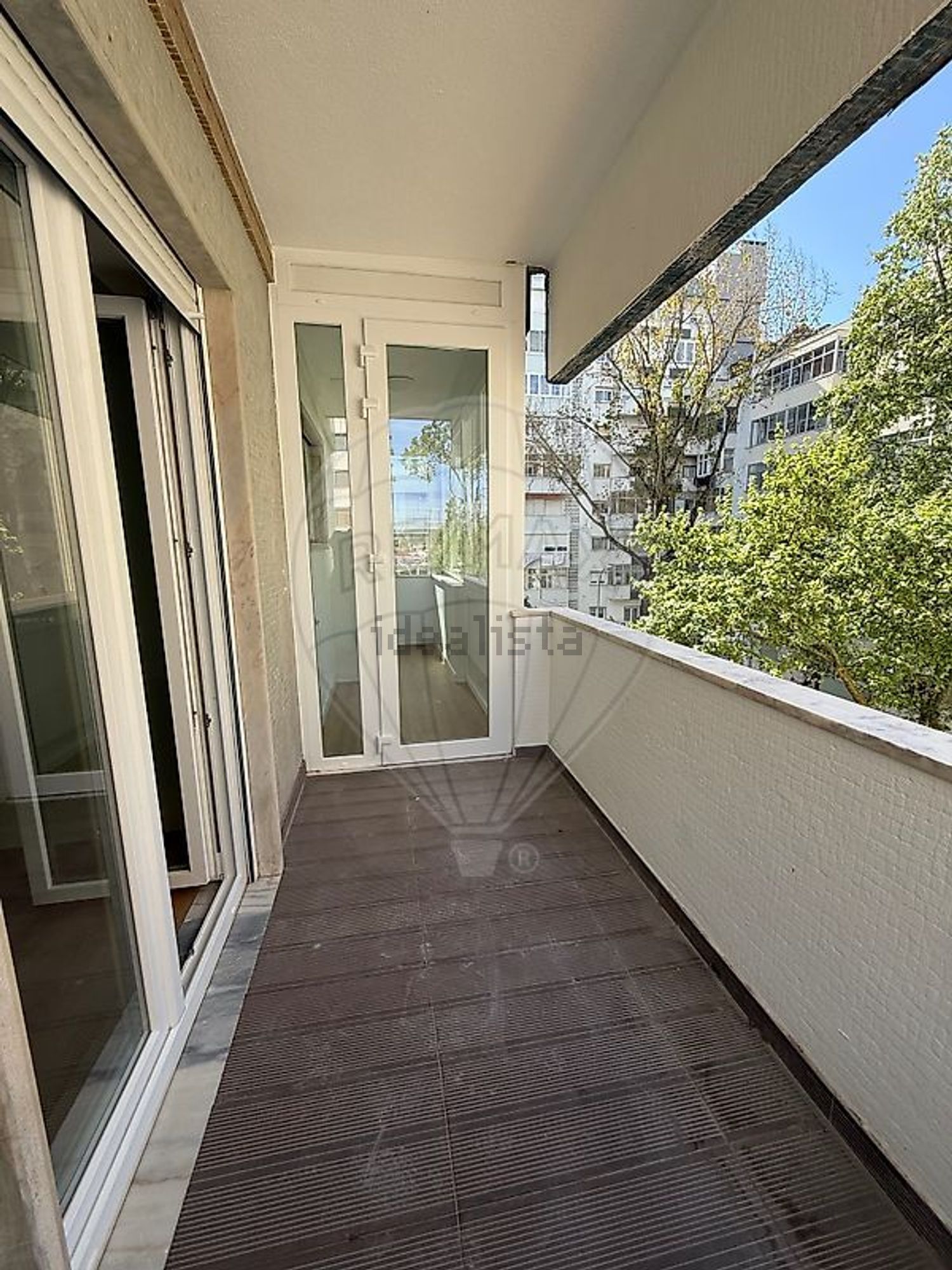 出租公寓 t3在Rua Doutor Henrique Martins Gomes - 阳台