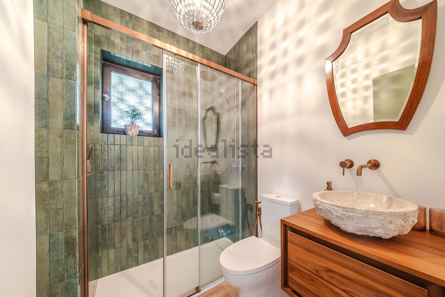 小楼房或独栋别墅出售在Rua das Quintas - 卫生间