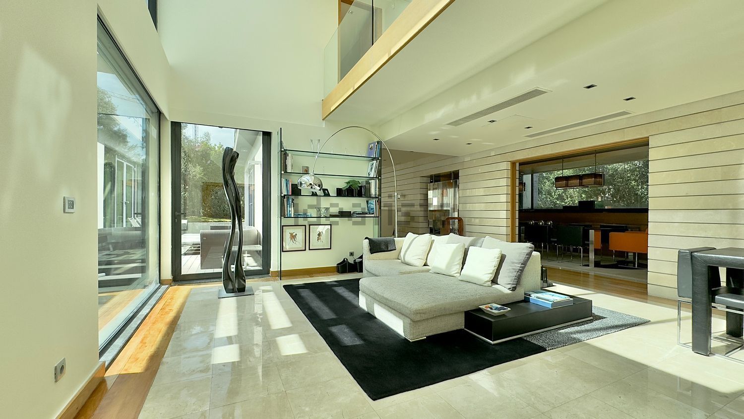 小楼房或独栋别墅出售在Rua B1 da Quinta dos Alcoutins, 10 - 客厅