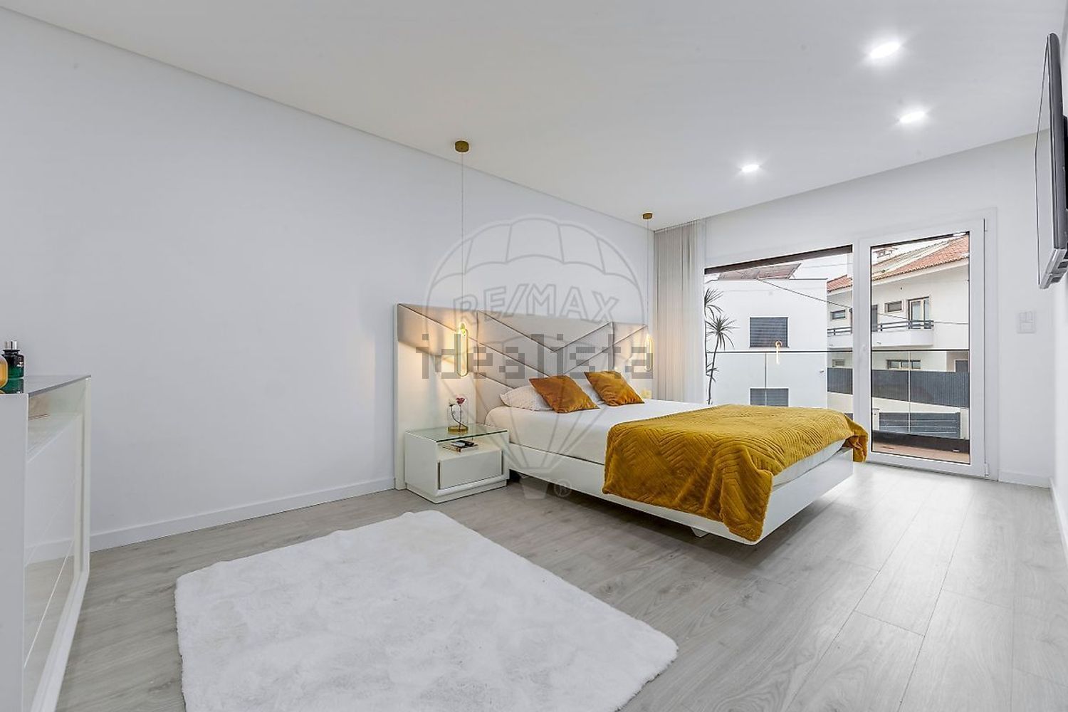 小楼房或独栋别墅出售在Rua da Ribeira - 卧室