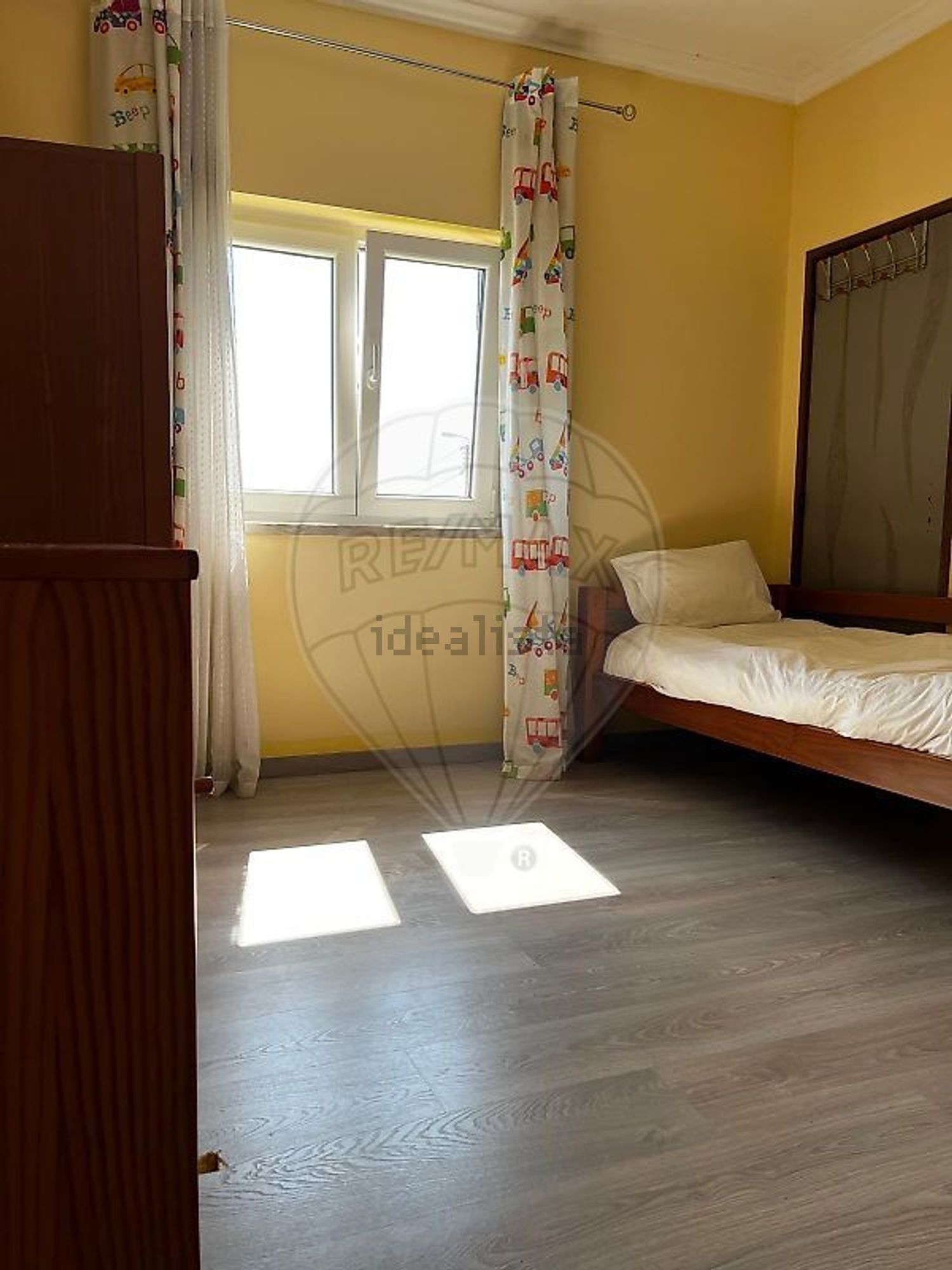 小楼房或独栋别墅出售在Rua Furnas - 卧室