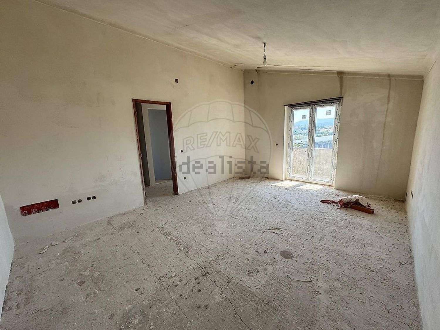 小楼房或独栋别墅出售在Lamas e Cercal - 居住