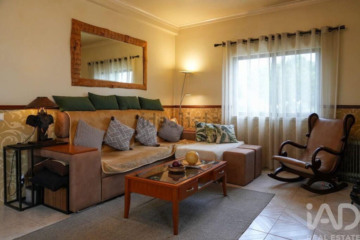 小楼房或独栋别墅出售在Carregado e Cadafais - 客厅