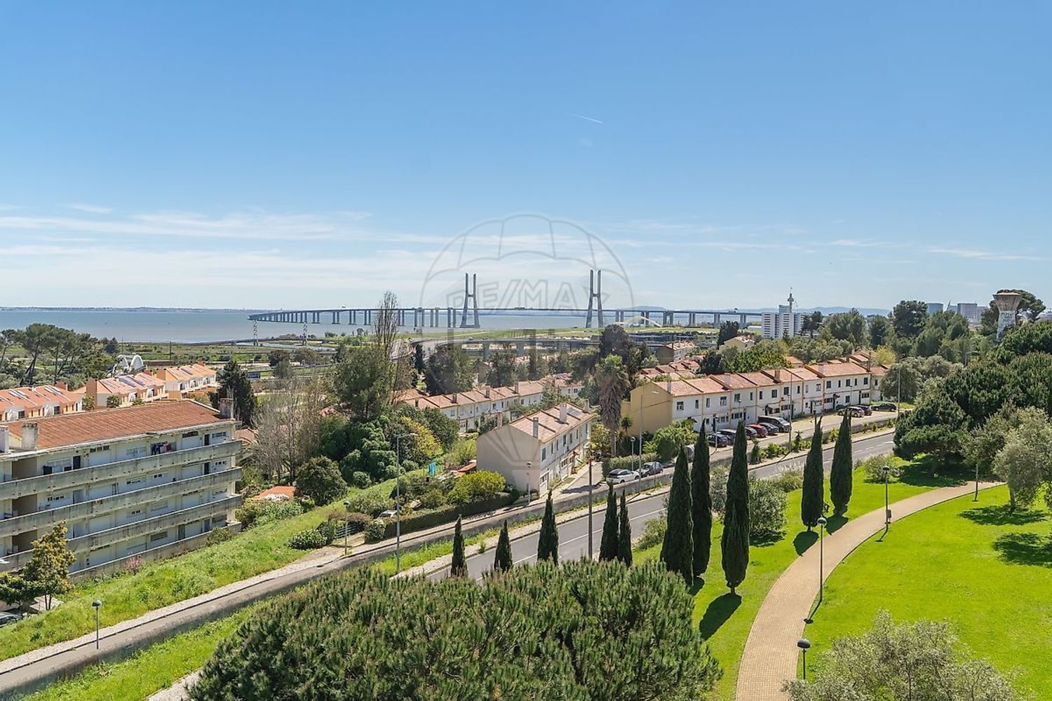 公寓 t4出售在Rua Amália Rodrigues - 照片