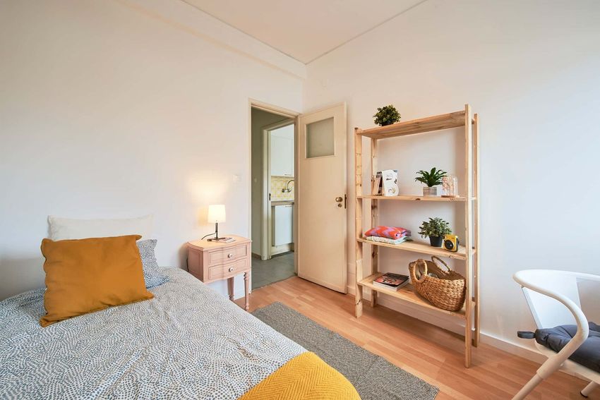 出租房间在Praça Rainha Dona Filipa, 5