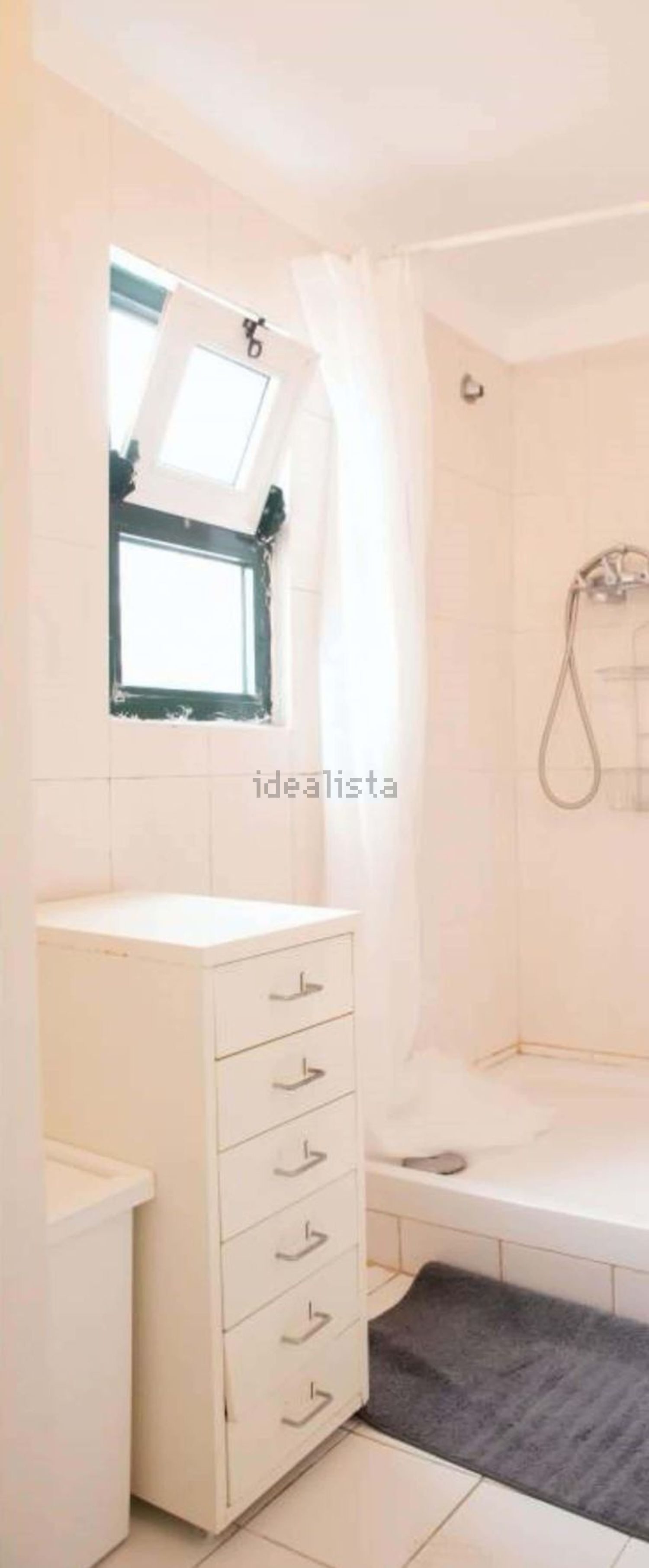 出租房间在Rua dos Cordoeiros, 13 - 卫生间