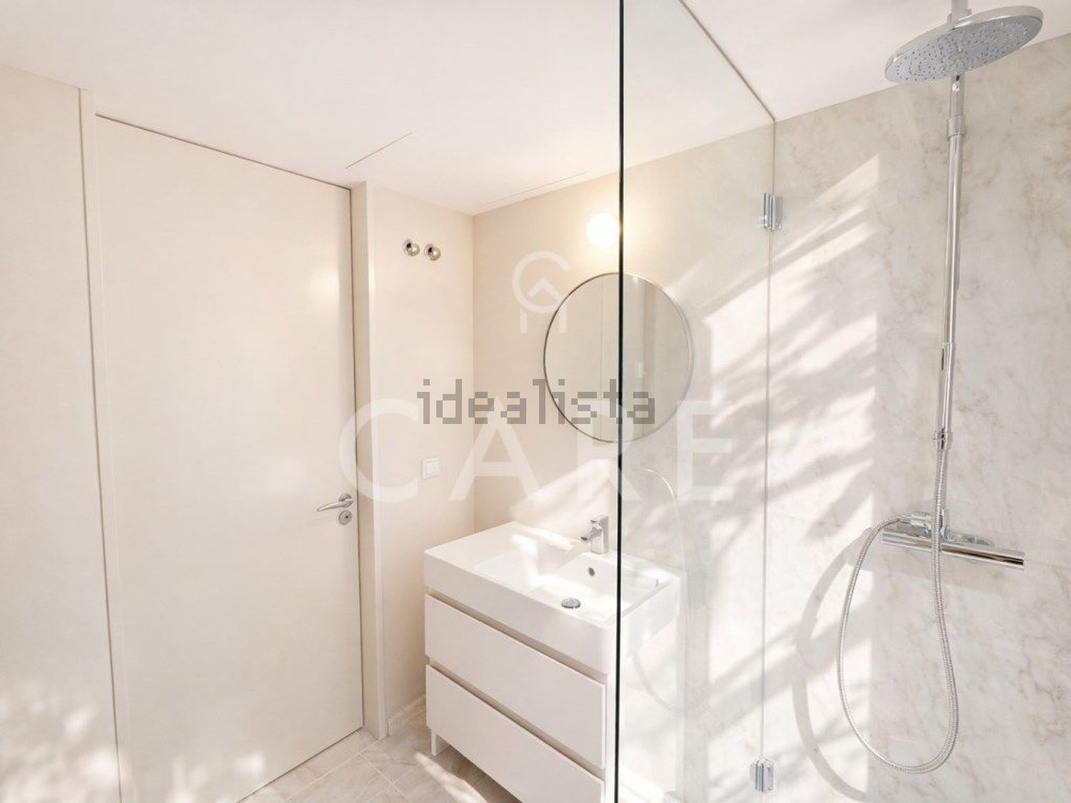 出租公寓 t3在Avenida Duque de Loulé, 123 - 试衣间