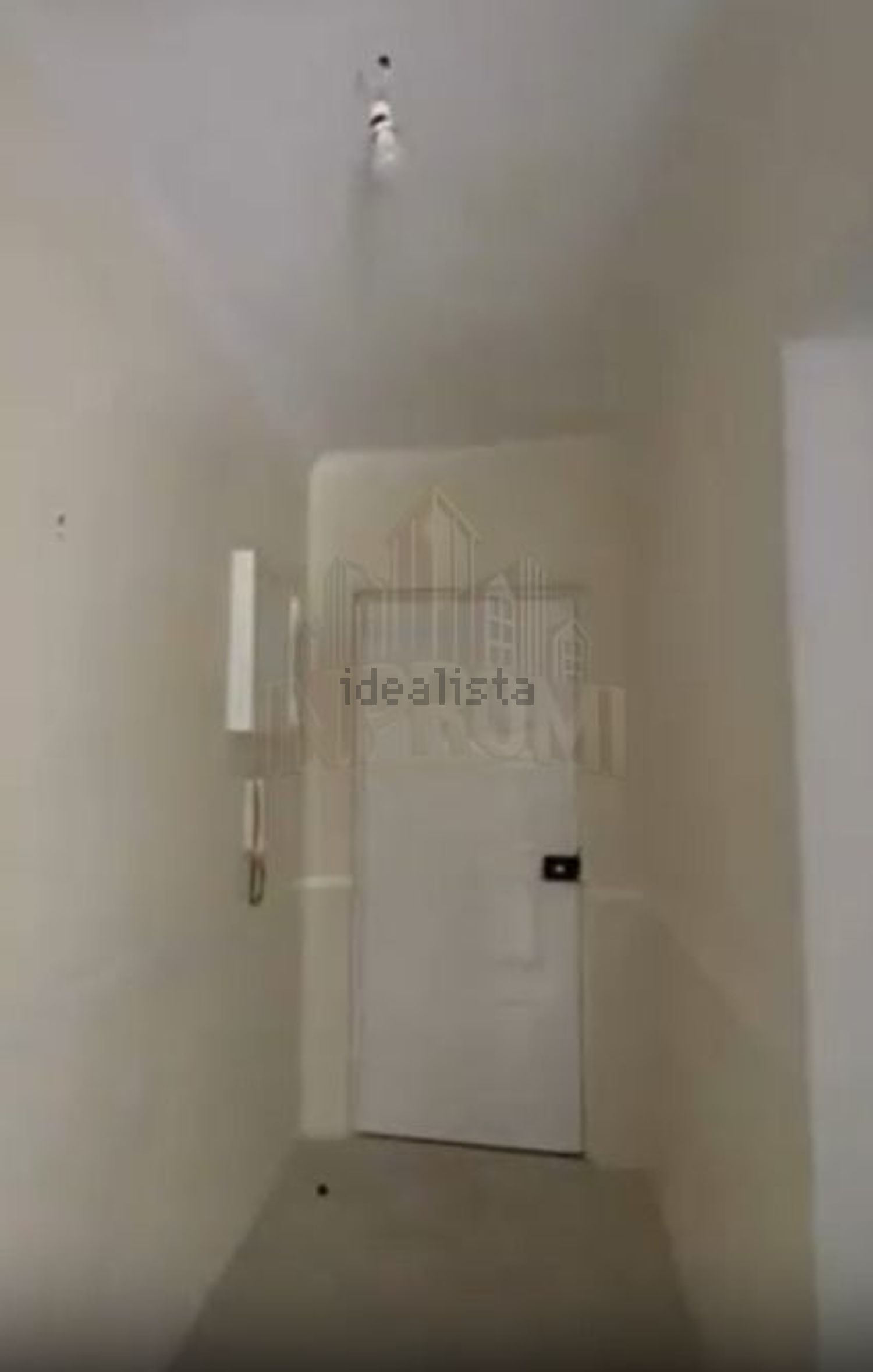 公寓 t1出售在Rua do Pedregal de Baixo - 过道