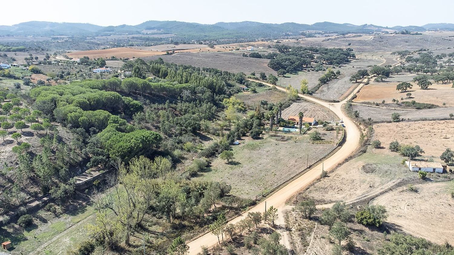 庄园出售在Cercal - 视线