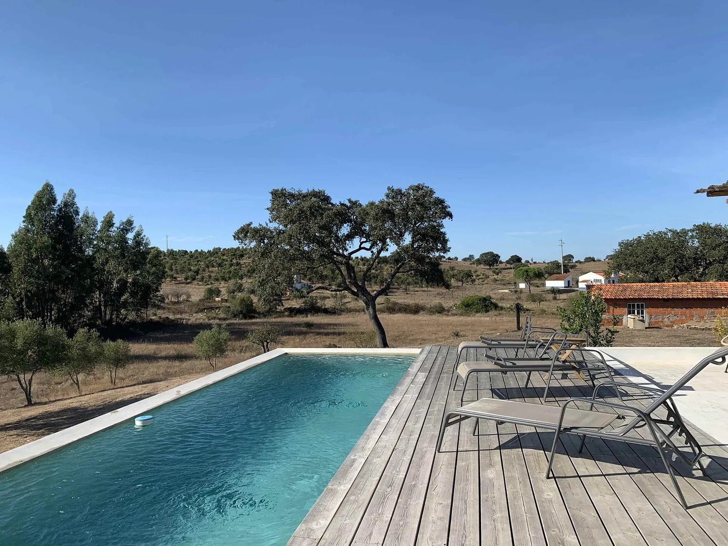 小楼房或独栋别墅出售Grândola - 游泳池