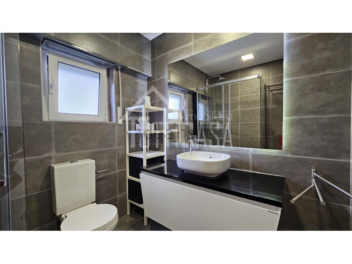 公寓 t3出售在Avenida Azedo Gneco G6 - 卫生间