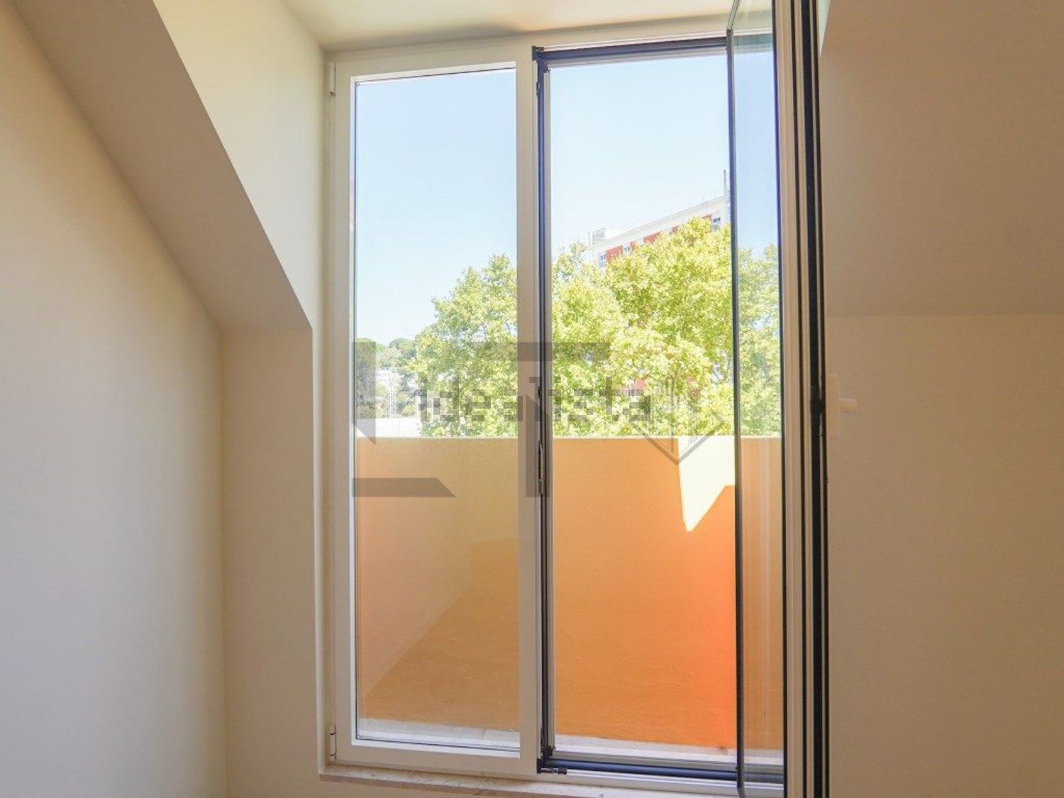 公寓 t2出售在Rua Doutor António Granjo, 4 a - 照片