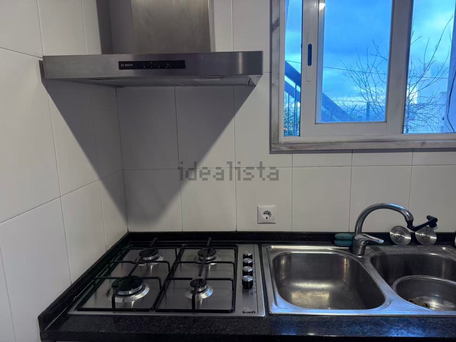 出租公寓 t2在Rua Soares dos Reis - 厨房