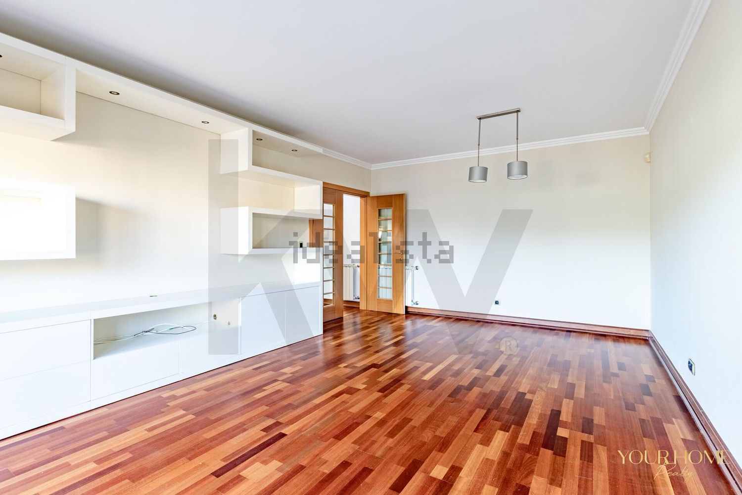 出租公寓 t3在Santo António dos Cavaleiros e Frielas - 客厅