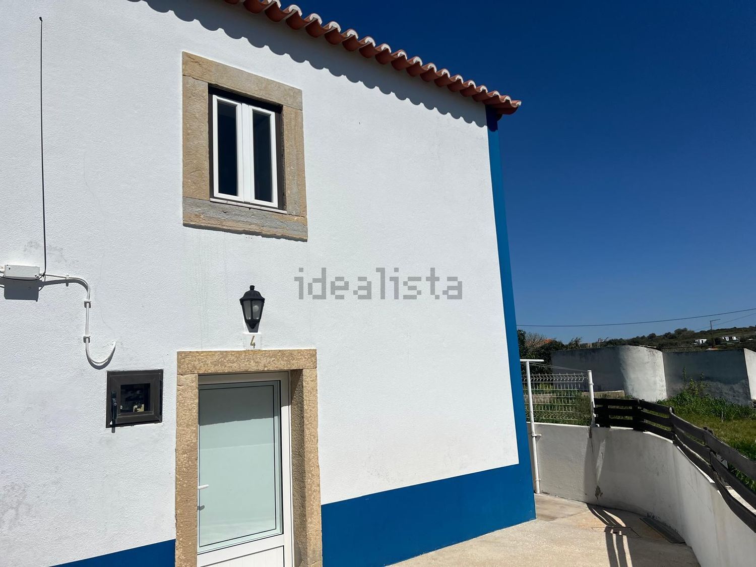 出租小镇楼房在Rua do Alto do Polido, 4 - 外立面